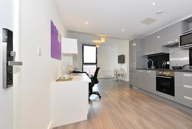 1 bed studio, Bromsgrove Street, City Centre, Birmingham, B56QB - Image 5
